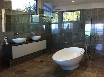 Holiday Home for 10 People in Point Lookout, Brisbane, Photo 2
