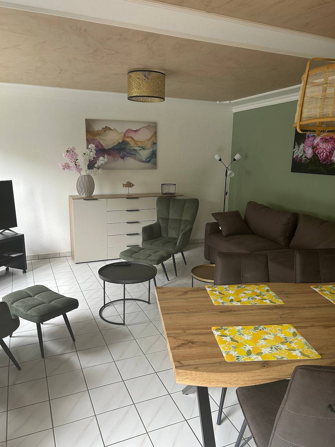 Ganze Wohnung, Apartment „Grenzland“ mit Balkon und Wlan in Herzogenrath, Rheinland