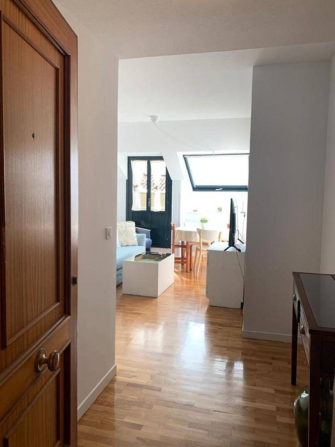 Apartamento de vacaciones para 4 personas, con balcón y vistas - 1