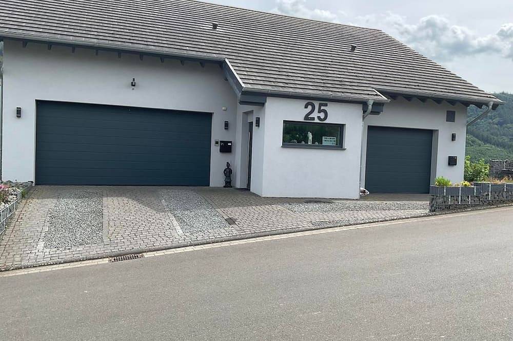 Ganze Wohnung, Ferien-Appartment Moselblick - Appartment Moselblick in Mehring, Moseleifel