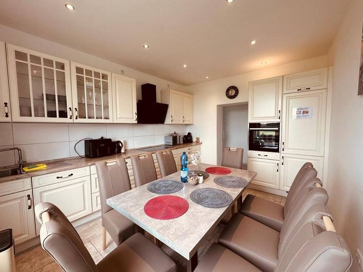 Gîte pour 9 personnes, avec jacuzzi et terrasse à Dortmund - 4