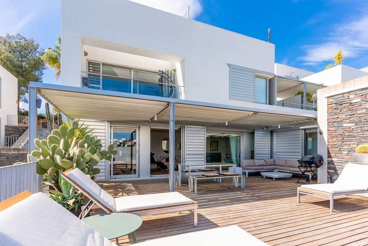 Apartamento de vacaciones para 6 personas, con piscina además de terraza y jardín - 1
