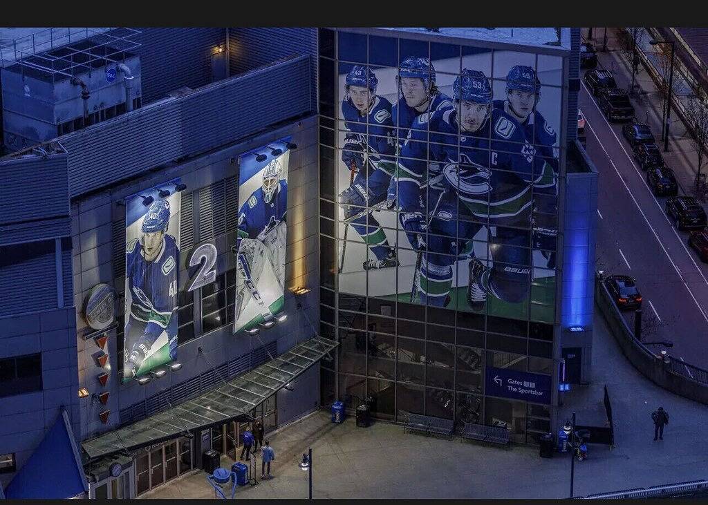 Ganze Wohnung, Vancouver condo: surreal water/mountain/harbor views 2Beds/2Ba in Vancouver, British-Columbia