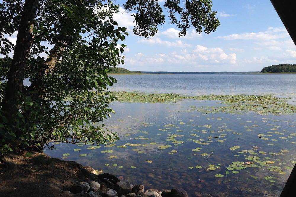 Ferienhaus am Fleesensee mit Sauna, Kaminofen und Terrasse in Silz in Silz, Fleesensee
