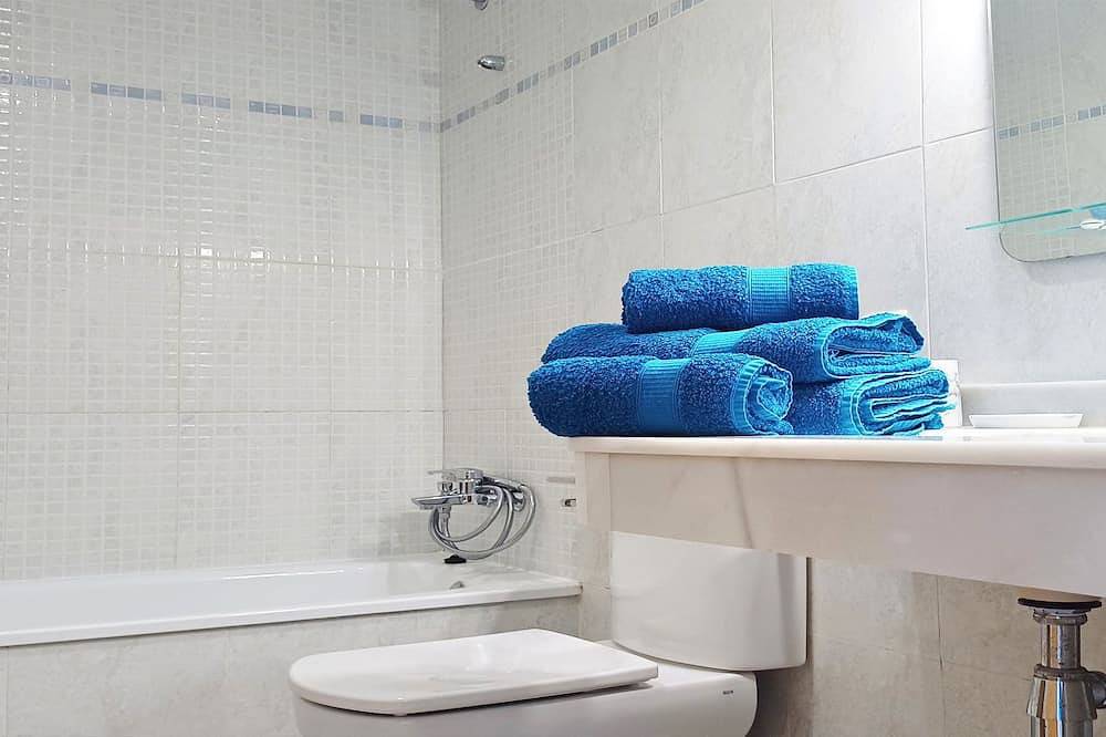 Apartamento entero, Ático 4 pers : terraza, espléndidas vistas al mar, montaña y golf. in La Sella, Pedreguer