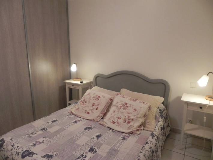 Gîte pour 6 personnes, avec jardin à Vendres - 4