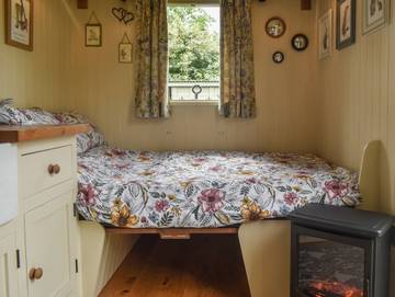 Cottage for 2 People in Stroud, The Cotswolds, Photo 4