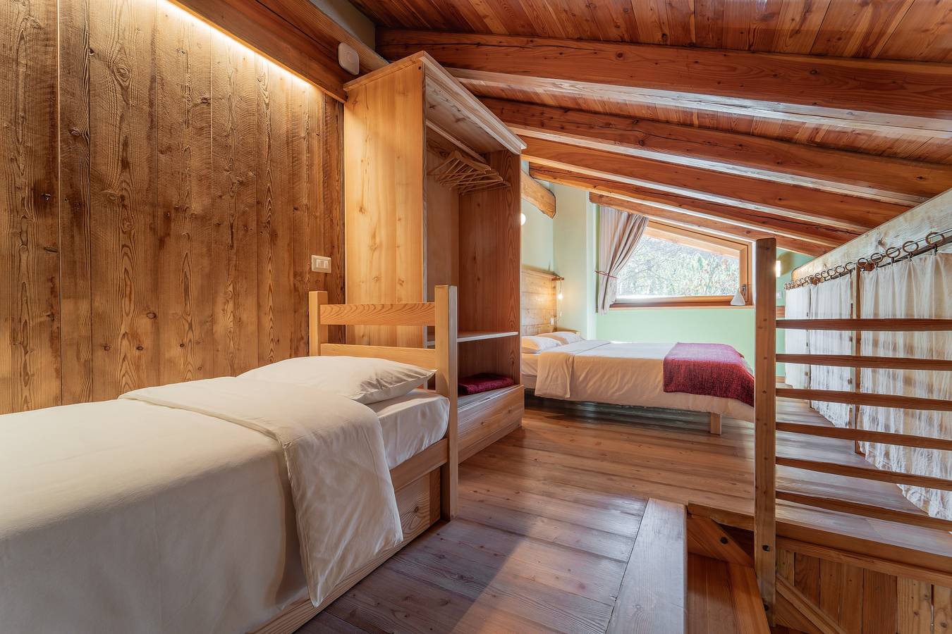 Chalet 'Civico 2' mit Bergblick, Balkon und Wlan in Marmora, Cuneo Provinz