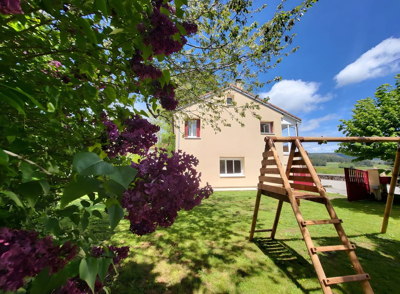 Maison de vacances « La Maison De Charlotte » à Lespéron, Ardèche in Lespéron, Ardèche