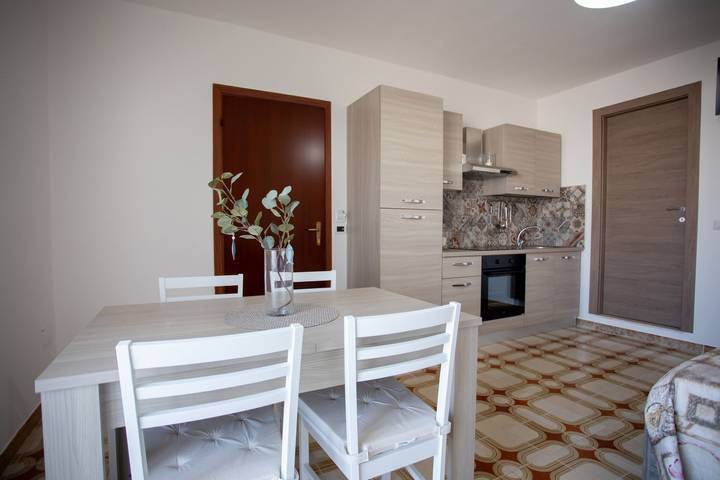 Ferienhaus für 3 Personen, mit Balkon in Torre Lapillo - 2