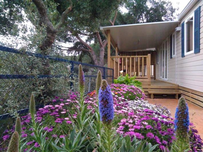 Camping für 6 Personen, mit Balkon und Terrasse sowie Garten und Kinderpool in Calella