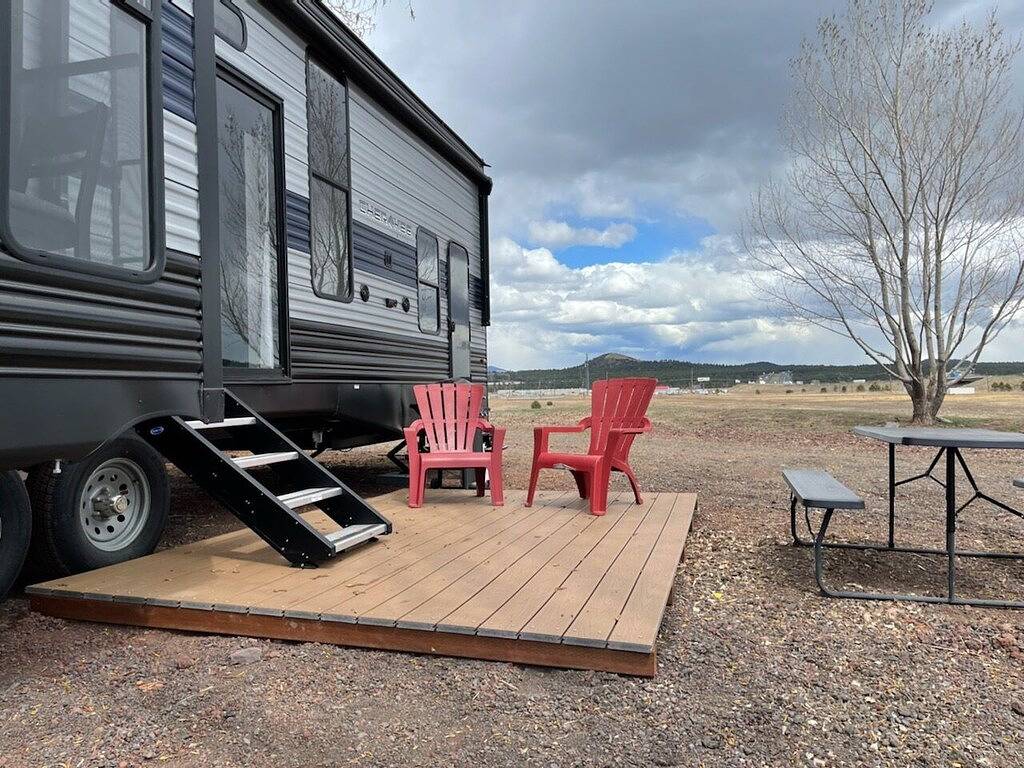 Ganze Wohnung, Grand Canyon Rv Glamping Resort Loft Suite in Williams (Arizona), Coconino Nationalwald