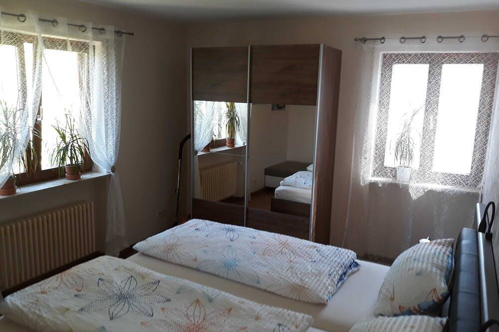 Ganze Wohnung, Trixie - Ferienwohnung Opfingen am Tuniberg in Opfingen, Freiburg