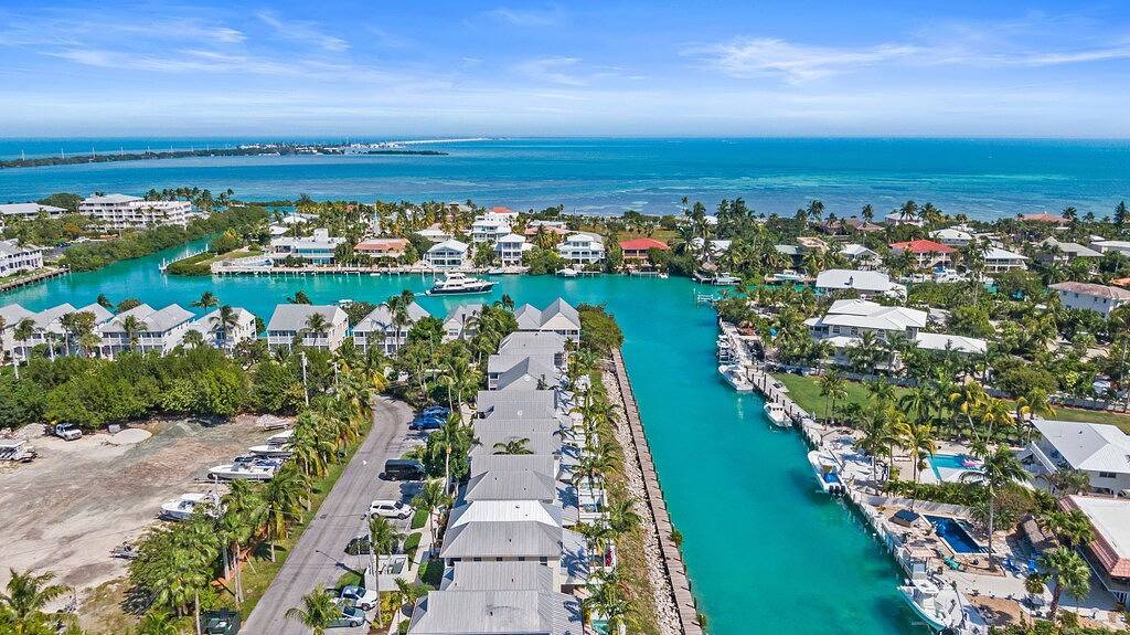 ★Remodeled tropical delight townhome★private plunge pool close to fun activities in Duck Key, Monroe County