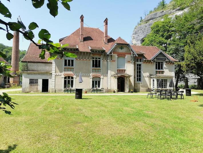 Gîte pour 2 personnes, avec jardin dans Lods - 3