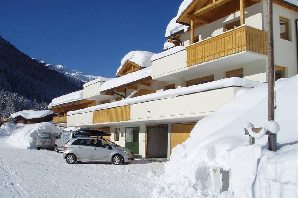 Chalet in Saalbach bij Skilift in Hinterglemm, Saalbach-Hinterglemm