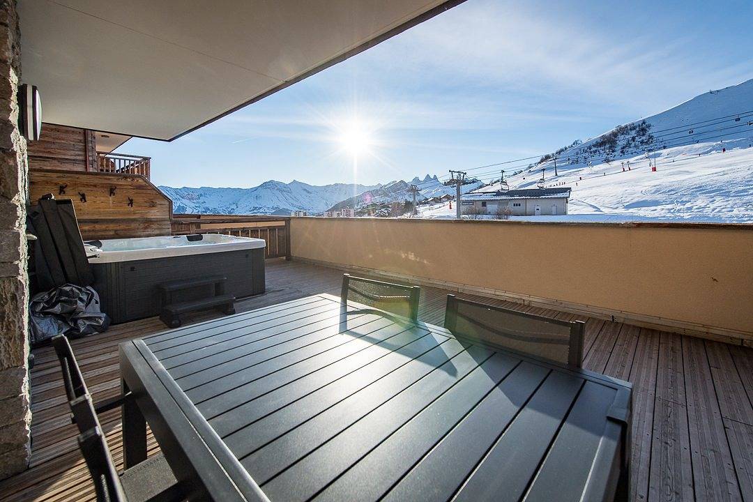 Ganze Ferienwohnung, Apartment for 6/8 people on the slopes with jacuzzi in La Toussuire, Fontcouverte-la-Toussuire