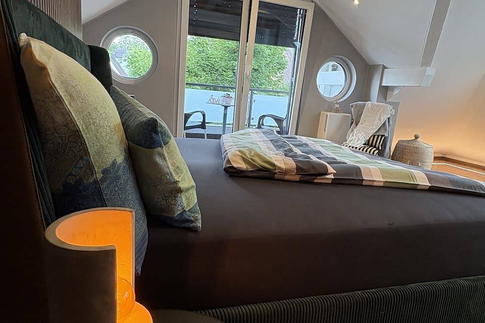 Entire apartment, Kays Home - Holiday apartment above the rooftops in Bad Wörishofen, Bavarian Swabia