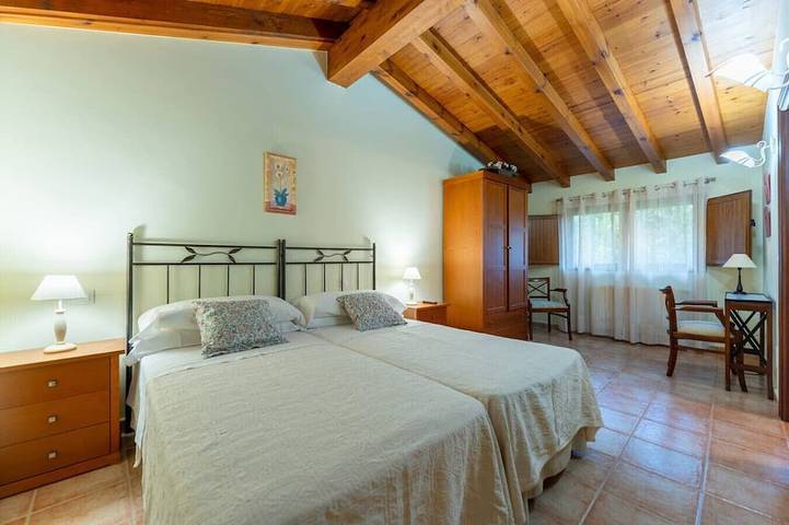 Posada La Canal · habitación estilo rural in Santillana del Mar, Cantabrian Coast