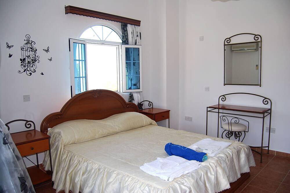 Happy Days!Book Now Your Dream Holidays And Get Free Car,Free Air-Con,Free Wi-Fi in Coral Bay (Cyprus), South Cyprus