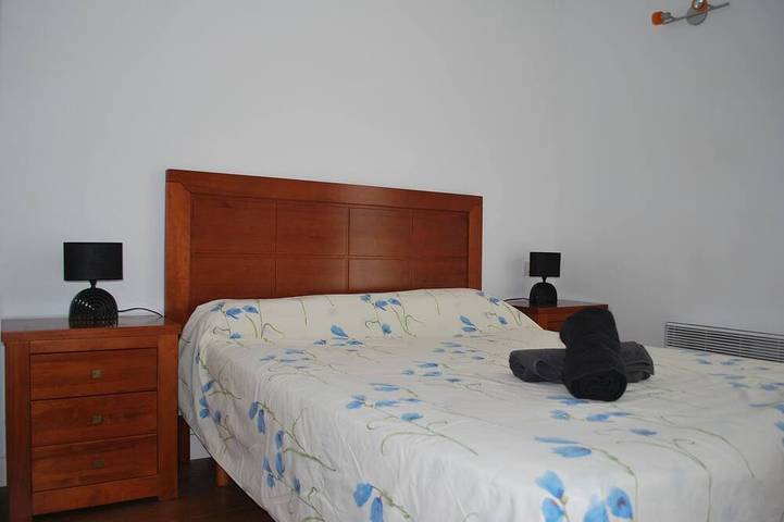 Gîte pour 6 personnes, avec jardin ainsi que piscine et terrasse à Saillagouse - 4