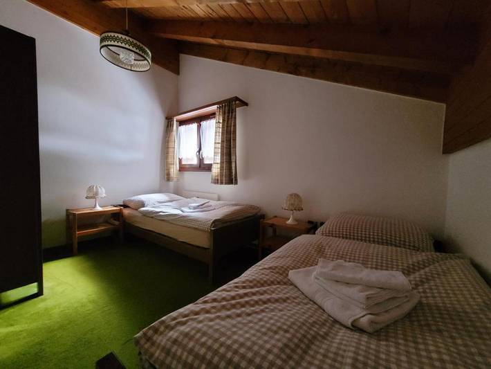 Ferienwohnung für 5 Personen, mit Balkon und Terrasse sowie Garten und Ausblick in Ernen - 2