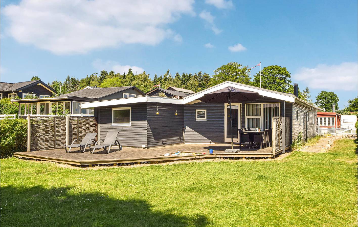 Vacation house for 6 people with yard in Bjert, Little Belt