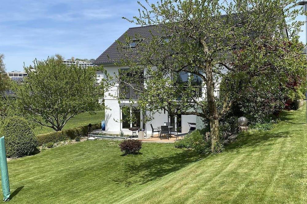 Ganze Wohnung, Panorama Bachtelweg - Appartement/Fewo, Dusche, Wc, Terrasse in Bad Wurzach, Region Bodensee-Oberschwaben