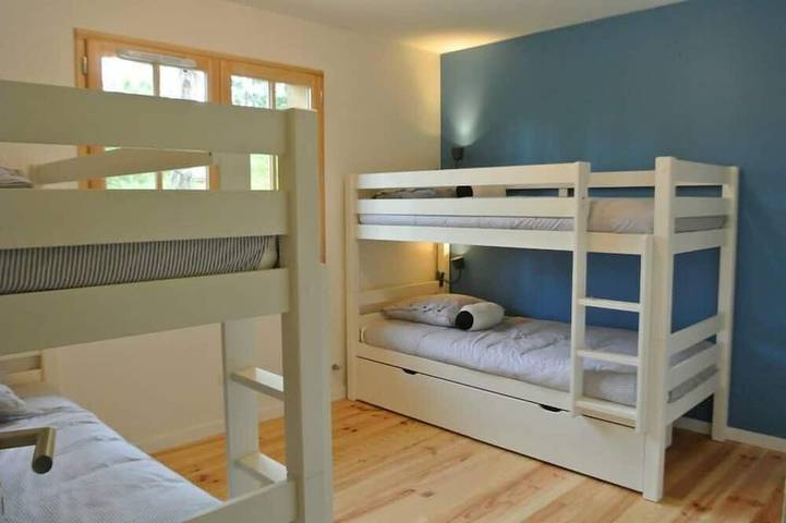 Ferienhaus für 8 Personen, mit Terrasse und Garten in Carcans Plage - 4