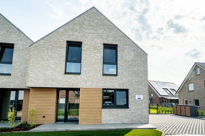 Ferienhaus für 8 Personen, mit Balkon und Balkon/Terrasse sowie Whirlpool und Terrasse in Hohenkirchen (Wangerland) - 2