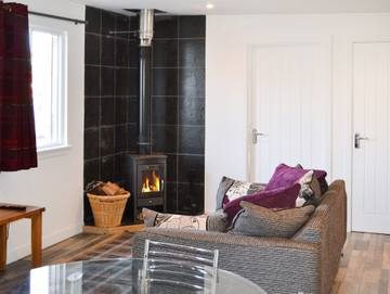 Glamping for 6 People in Highlands, Scotland, Photo 1