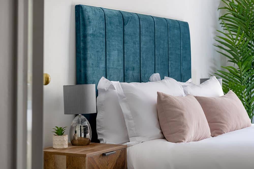 Entire apartment, Garden maisonette in Bath city centre in Wiltshire