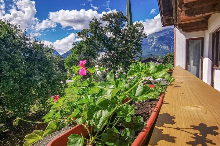 Ferienhaus für 24 Personen, mit Balkon - 1