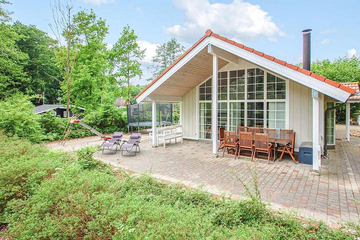 Ferienhaus für 10 Personen, mit Garten und Sauna in Kelstrup Strand