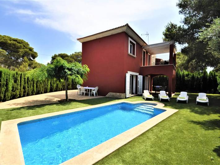 Villa für 8 Personen, mit Garten in Cala Pi