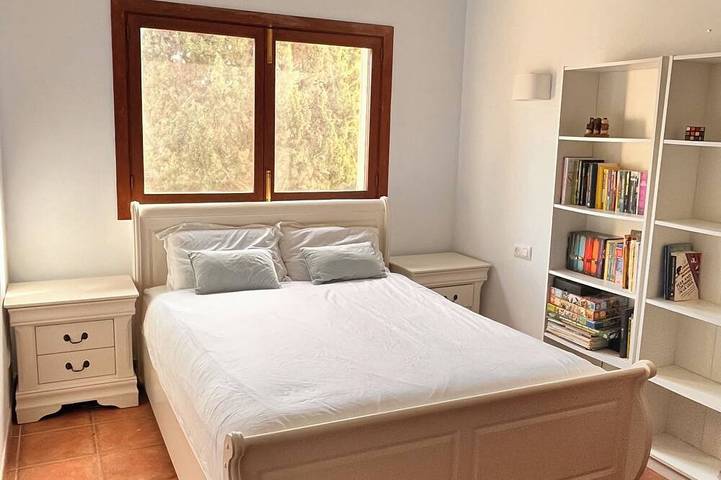 Location de vacances pour 6 personnes, avec piscine et jardin dans Biniali - 2
