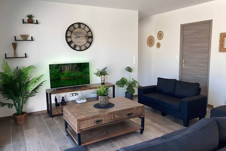 Maison de vacances pour 8 personnes, avec terrasse et jardin à Azur