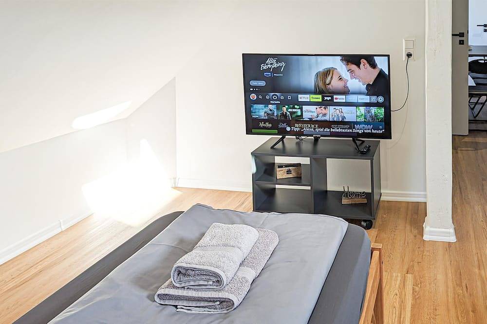 Ganze Wohnung, Alfa Stuttgart 3Zi 5 Betten Netflix Inet Ebk Wasen in Stuttgart, Stuttgart Region
