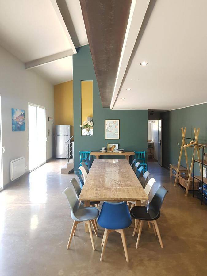 Location de vacances pour 15 personnes, avec jardin ainsi que vue et piscine à Boisseron - 3