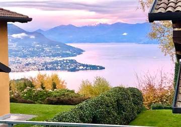 Villa für 6 Personen, mit Ausblick und Garten sowie Seeblick, mit Haustier am Lago Maggiore