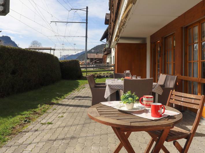 Ferienwohnung für 12 Personen, mit Balkon und Terrasse in Saanen