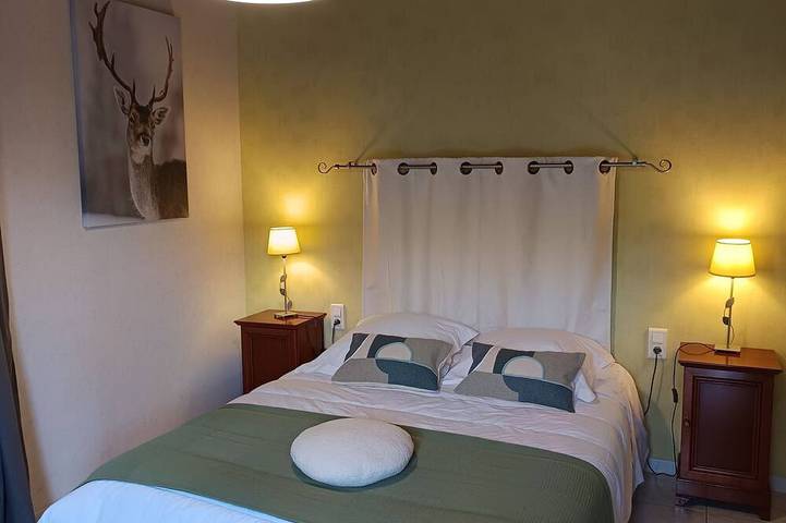 Location de vacances pour 12 personnes, avec piscine dans Commenailles - 3