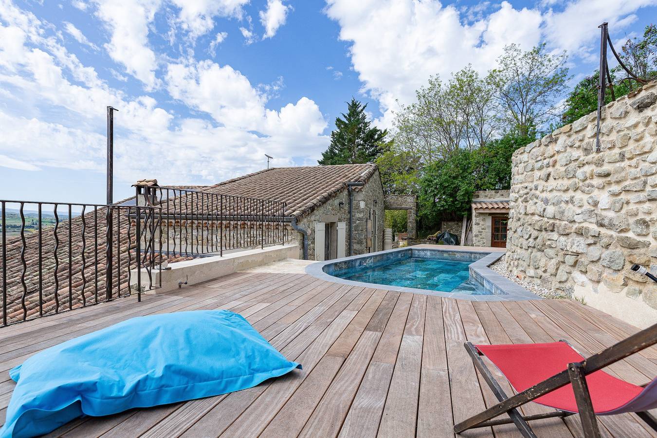 Villa for 6 personer med have in Puy-Saint-Martin, Die Området