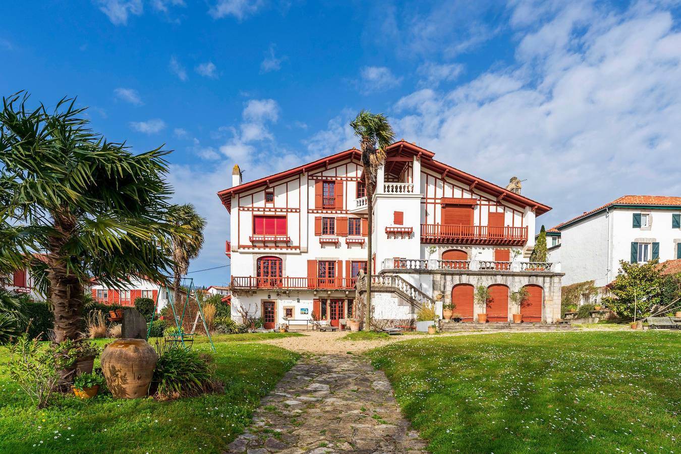 Ganze Wohnung, Helles 70 m² Appartement im Zentrum von Urrugne in Urrugne, Bayonne und Umgebung