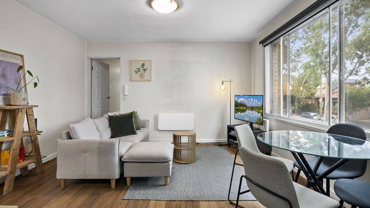 Entire holiday apartment, Ferienwohnung mit Schlafzimmer in Flemington in Melbourne, Moonee Valley City