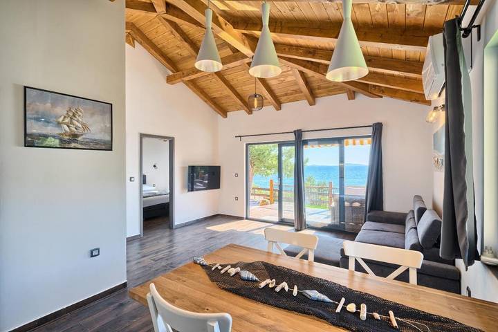 Camping pour 4 personnes, avec jardin ainsi que vue et piscine, animaux acceptés en Dalmatie - 3