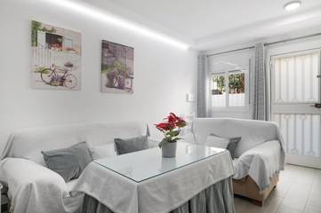 Location de vacances pour 4 personnes, avec piscine et terrasse, adapté aux familles à Prado del Rey