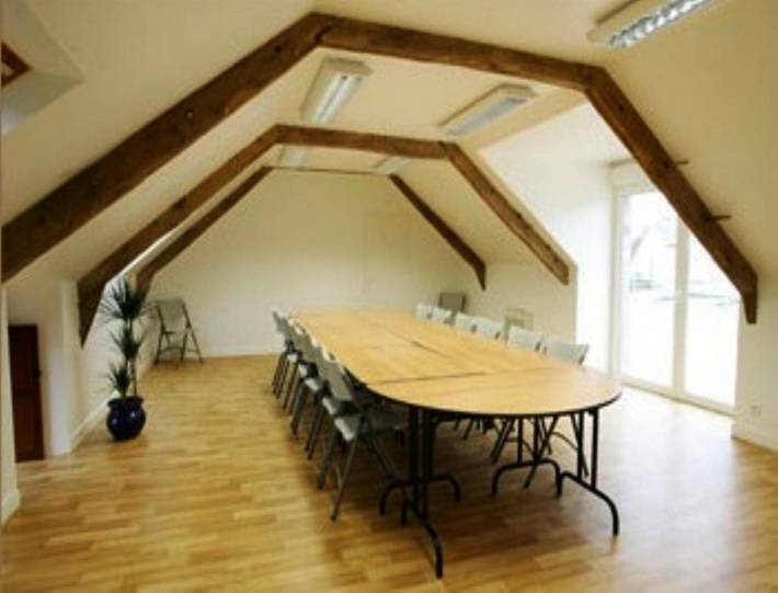 Hôtel pour 2 personnes, avec terrasse ainsi que piscine et jardin à Pluherlin - 4