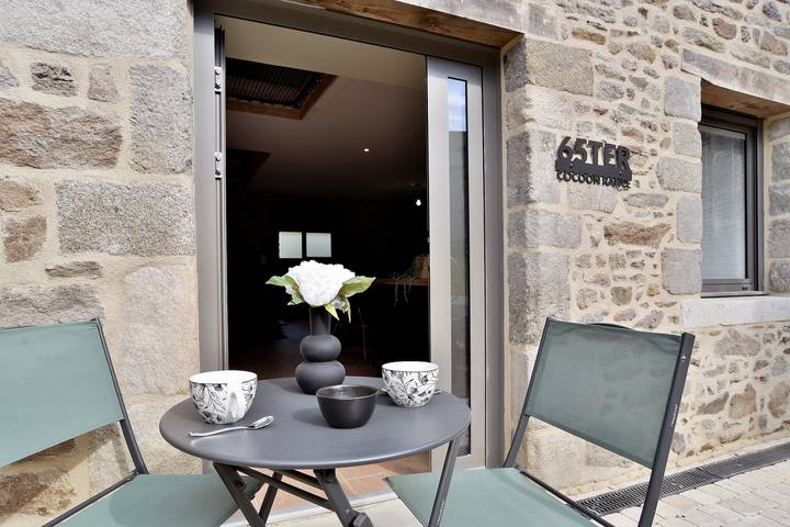 Ferienhaus für 2 Personen, mit Terrasse und Whirlpool in Frankreich - 3