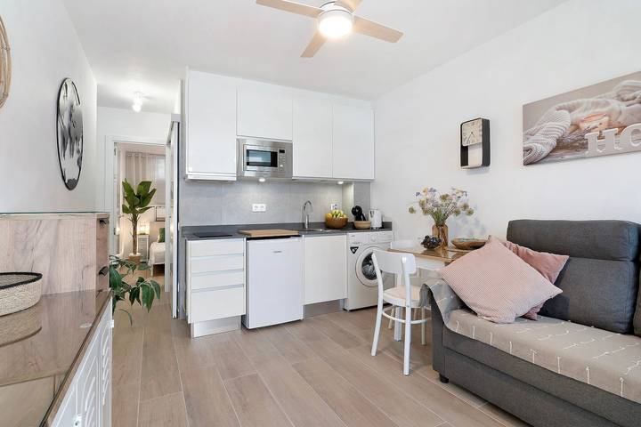Apartamento inteiro, Casa da Pippa com vista para o mar, piscina, Wi-Fi e terraço in San Agustín (Espanha), San Bartolomé de Tirajana